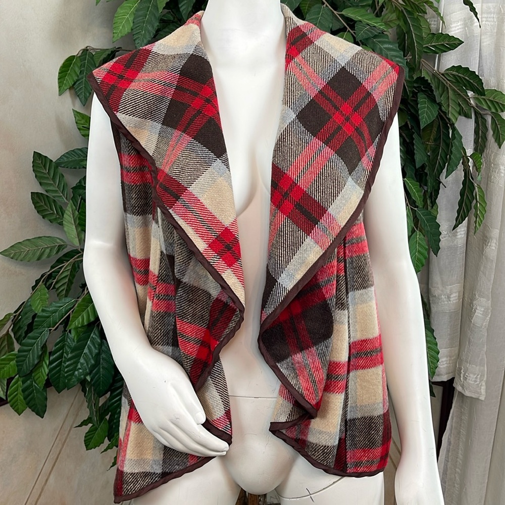 PLAID OPEN FRONT FLANNEL VEST